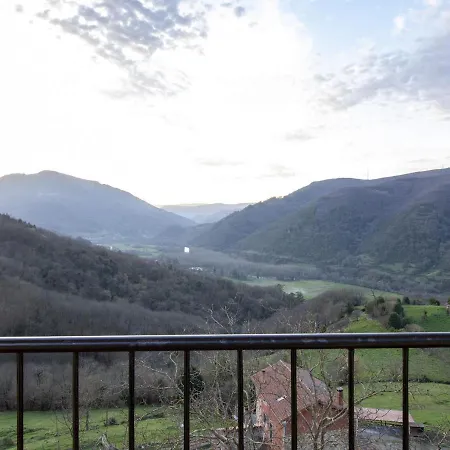Stunning Holiday In Cutiellos With Garden Tatil Evi Belmonte De Miranda